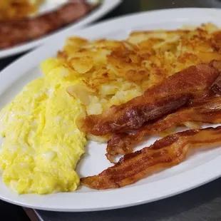 bacon, eggs, hash browns and hash browns