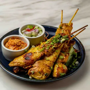 chicken skewers with dipping sauce