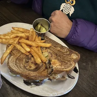 Mushroom Reuben
