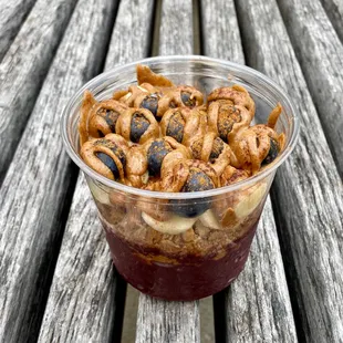 Almond Açaí Bowl.