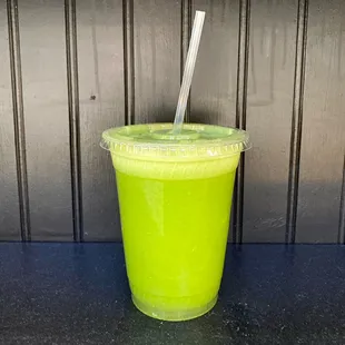 Kale Yeah: fresh juice made of kale, apples, oranges, lemon &amp; ginger.