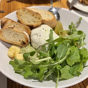 Starting with the burrata!