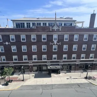 This is the hotel.  The restaurant in in the main floor on the right in the photo