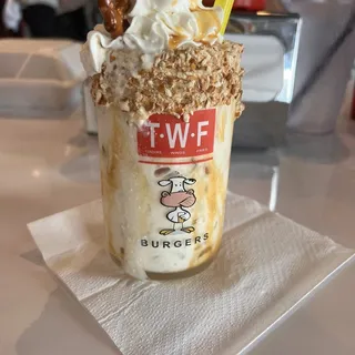 Salted Caramel Pretzel Shake