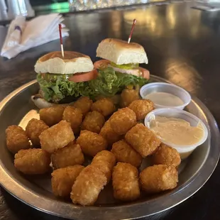 Sliders with tater tots