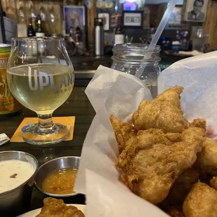 Blakes el Chavo, caul wings.  Great combo!