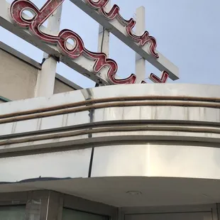 Twin donuts front of store