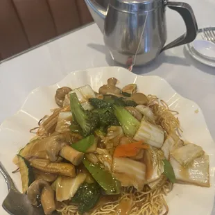 5-24-24 Ok found the best Chinese Hong Kong Style chow mein in Auburn!