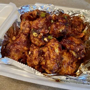 K14. Korean Style Spicy Garlic Chicken Wings (Kan-Poong-Ki) - delicious &amp; huge!