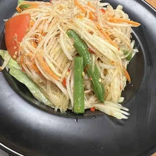 Som Tum (Papaya Salad)