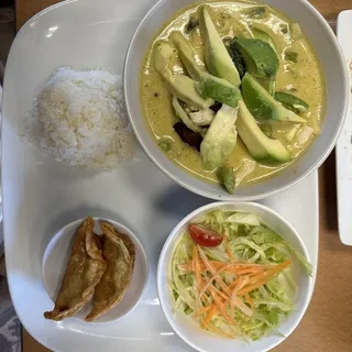Avocado Curry (w/rice)