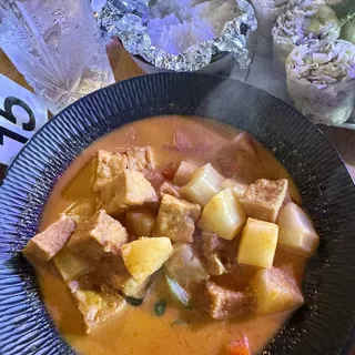 Sweet Pineapple Curry (w/rice)