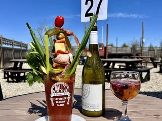 Hall's Wine-R-We & Country Market