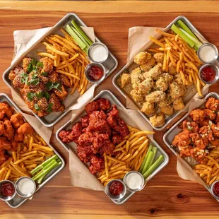 bbq chicken, fried chicken wings, chicken wings, fried chicken, chicken wings and fried chicken, poultry, food, bbq wings, chicken