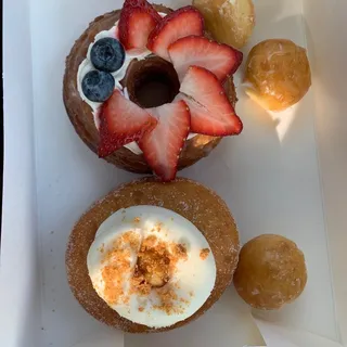 Fruit Cronut