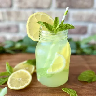 Old-Fashion Lemonade