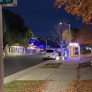 Love all the arches to walk under!