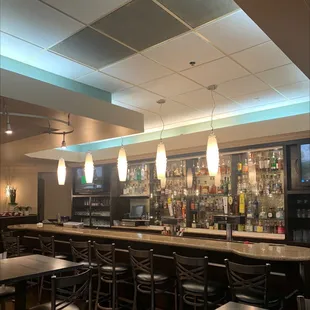 Twist-Evening Bar and drinks