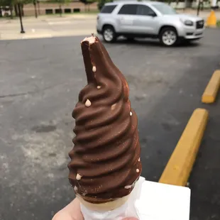 Medium Chocolate Dipped Swirl Cone