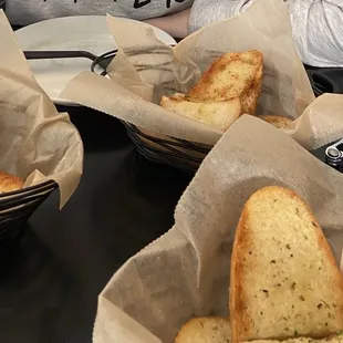 garlic bread