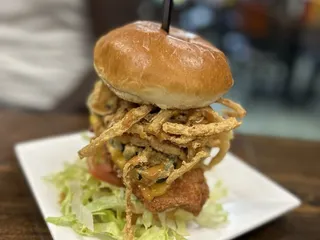 Twisted Burger - Vernon Hills