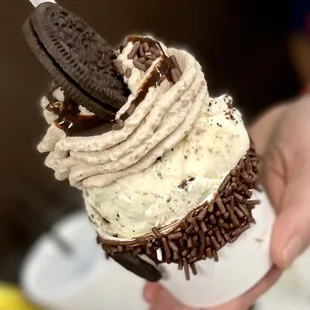 Single Scoop of Cookies and Cream Ice Cream