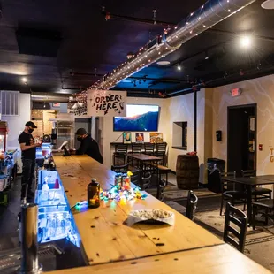 the bar and dining area