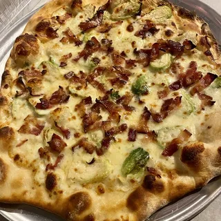 Friend from Brussels with Bacon Pizza