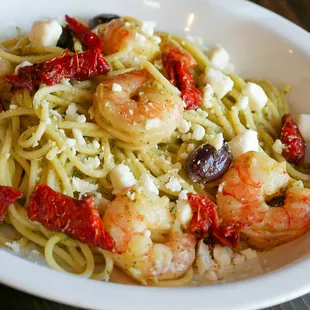 Mediterranean Pasta with Shrimp