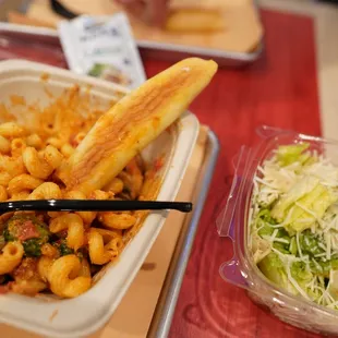 a bowl of macaroni and cheese