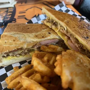 Cubano sandwich