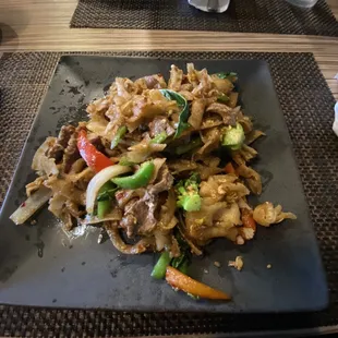 P7. Crispy Drunken Noodles