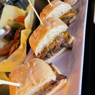 The Conqueror Sliders