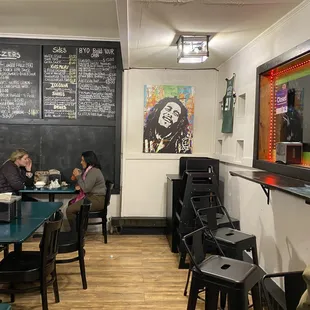 ramen and noodles, interior
