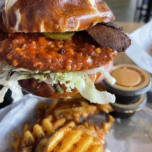 Soul Plane Chik'n, spicy style, w bacon, no tomatoes, extra chipotle mayo. OMG YASSS!!