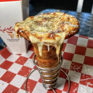 Chicken Alfredo cone