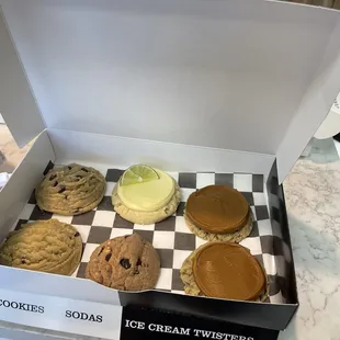 Cookies
