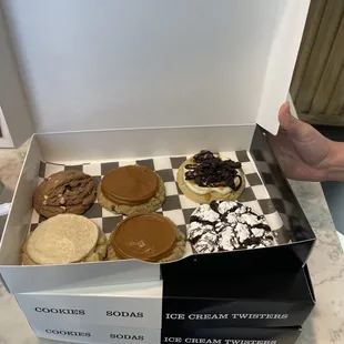 Cookies