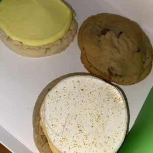 Banana Cream , Lemon Sugar Cookie , Chocolate Chip Cookiechocolate
