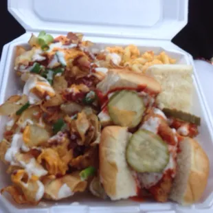 Chicken sliders with buffalo sauce