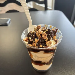 The Turtle Club Sundae