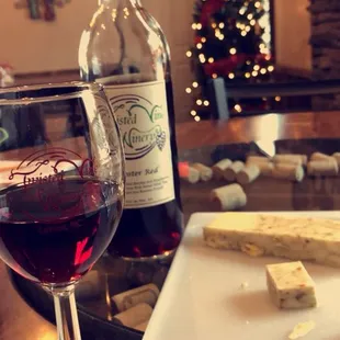 Sweet red wine. Tomato basil cheese. Fire place and a Christmas tree plus snow on the ground. It doesn't get better than this.
