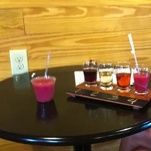 summer hits sample which consisted of 4 preselected wines, Summer Sangria, Beachin Good Time, Front Porch Zen and a slushy of the day