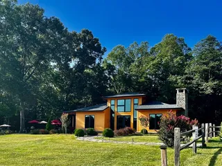 Shadow Line Vineyard