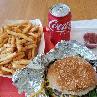 Cheeseburger deluxe special.