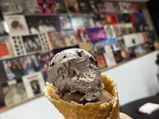 Uptown Creamery
