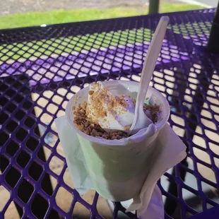 Pistachio twirl