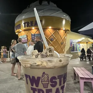 Chocolate Twirl with Cookie Dough &amp; Heath