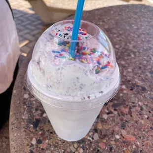 Small twister with marshmallow, Oreos, and sprinkles