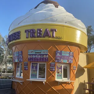 an ice cream shop